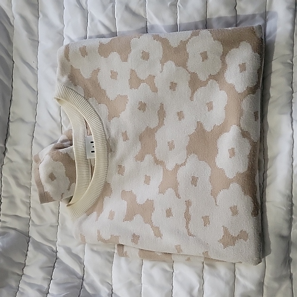 J + J womens sweater